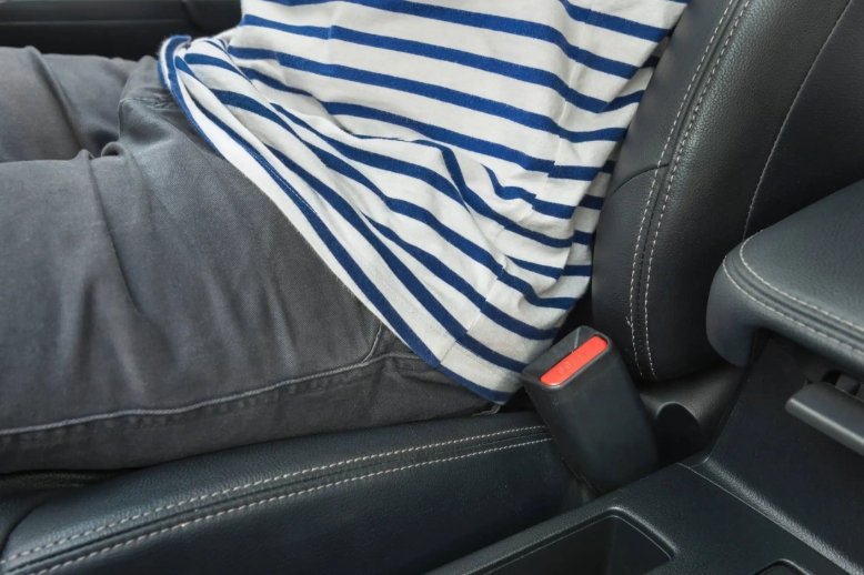 54% of Greek drivers don’t use seat belts